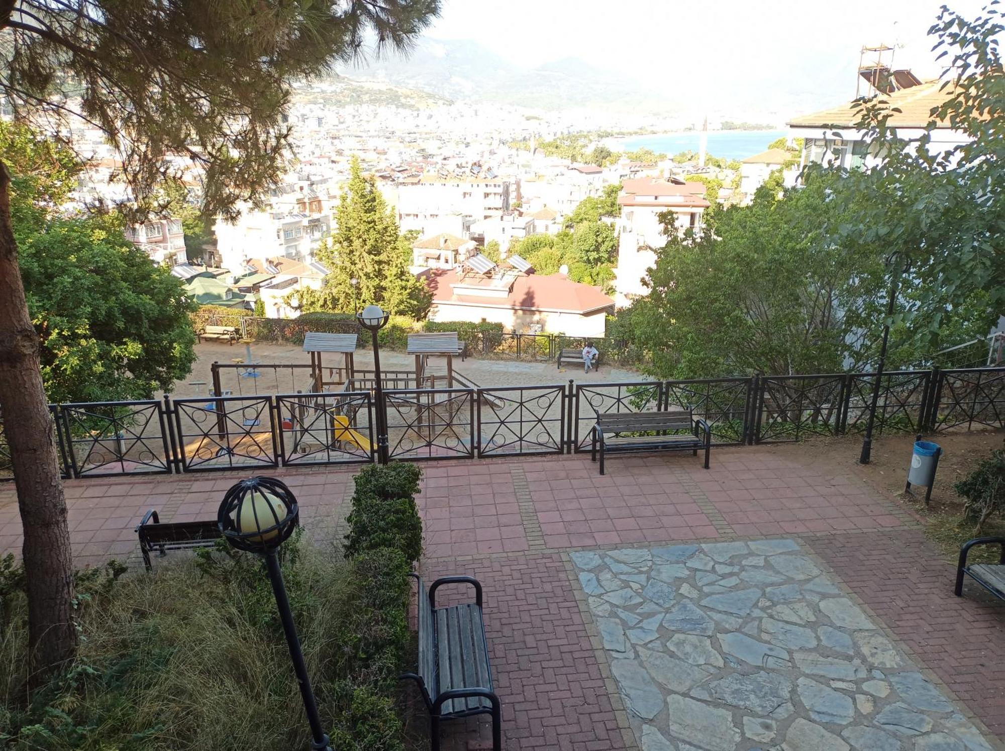Beautiful Sultan House At Cleopatra Beach 1 With Umbrellas, Balcony, Barbecue, Private 100Mbps Wifi, Smart Tv, Table Games, Vip Trans-Fer - Beautiful Apartmenthouse Alanya Dış mekan fotoğraf