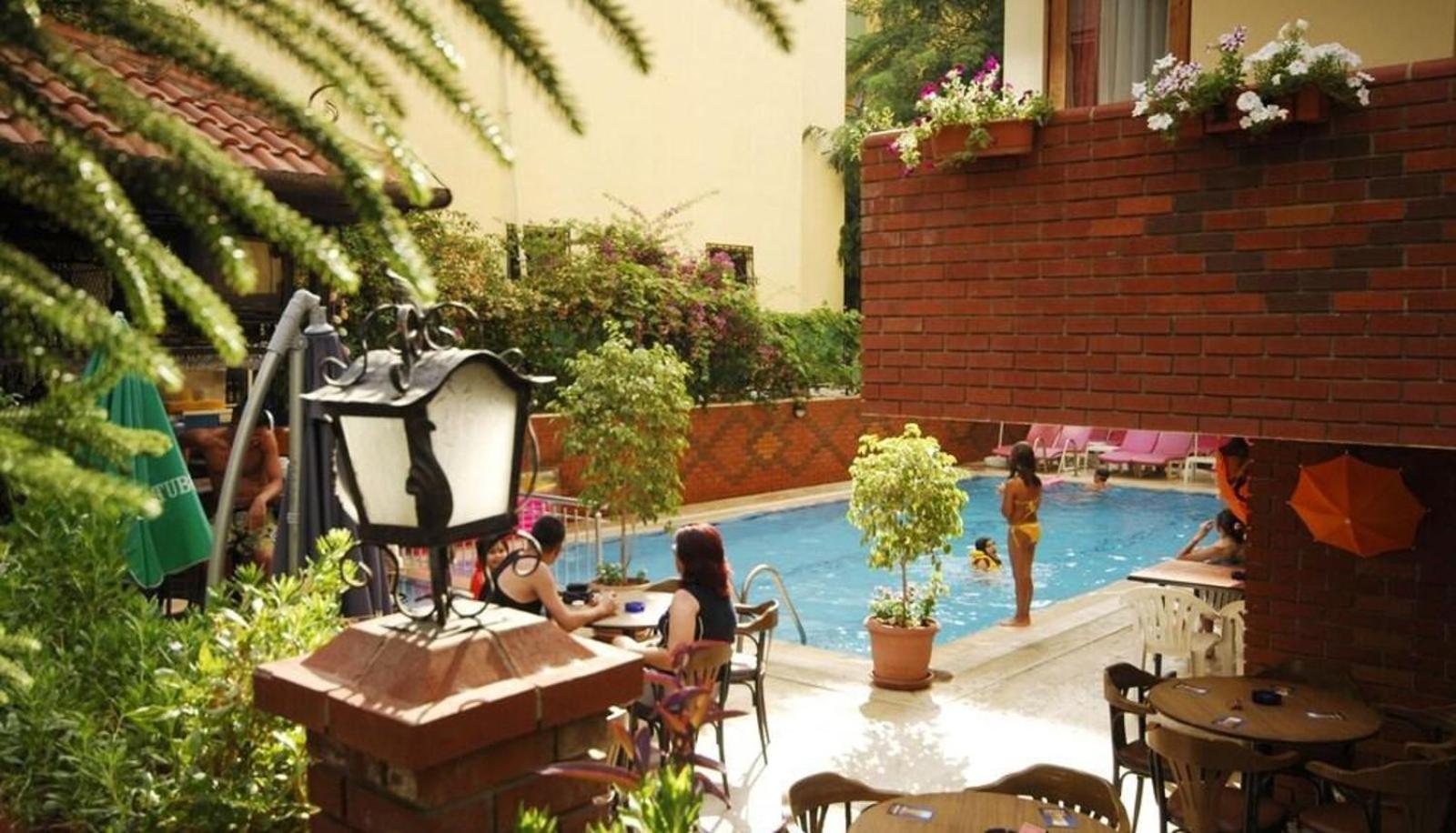 Beautiful Sultan House At Cleopatra Beach 1 With Umbrellas, Balcony, Barbecue, Private 100Mbps Wifi, Smart Tv, Table Games, Vip Trans-Fer - Beautiful Apartmenthouse Alanya Dış mekan fotoğraf